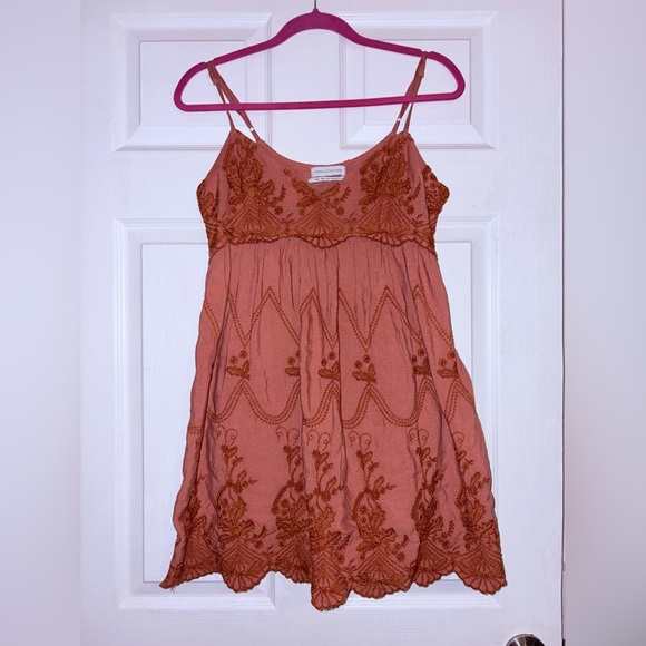 Urban Outfitters Jamie Embroidered Babydoll Mini Dress Size Medium - Picture 3 of 7